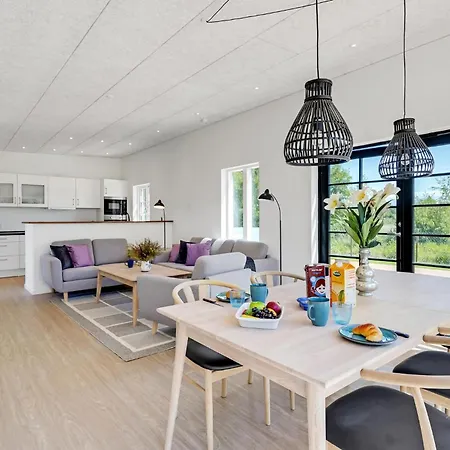 Casa de Férias 2 Bedroom Amazing In *