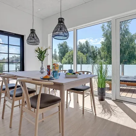 Casa de Férias 2 Bedroom Amazing In *