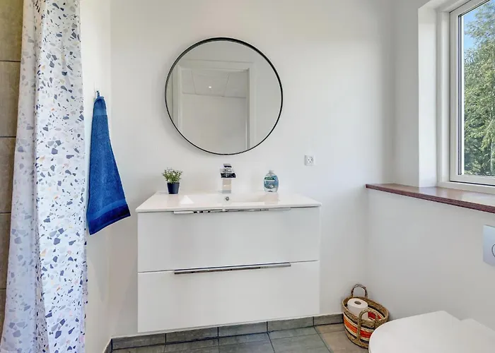 2 Bedroom Amazing In Nyaraló